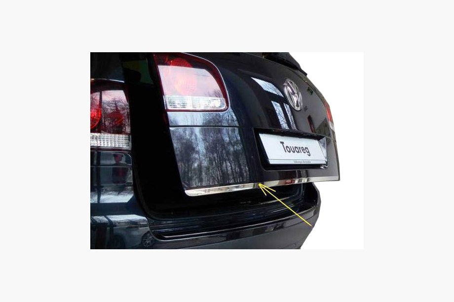 Volkswagen Touareg 2010–2018 Nerezová lišta na veko kufra Image