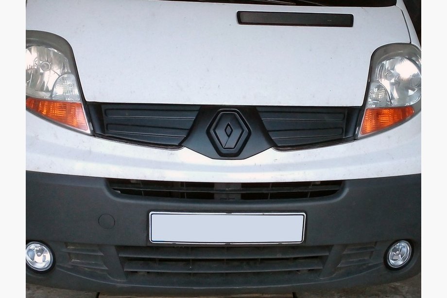 Renault Trafic 2001–2015 Zimný horný kryt masky chladiča 2007-2015, Lesklá Fotografia 2