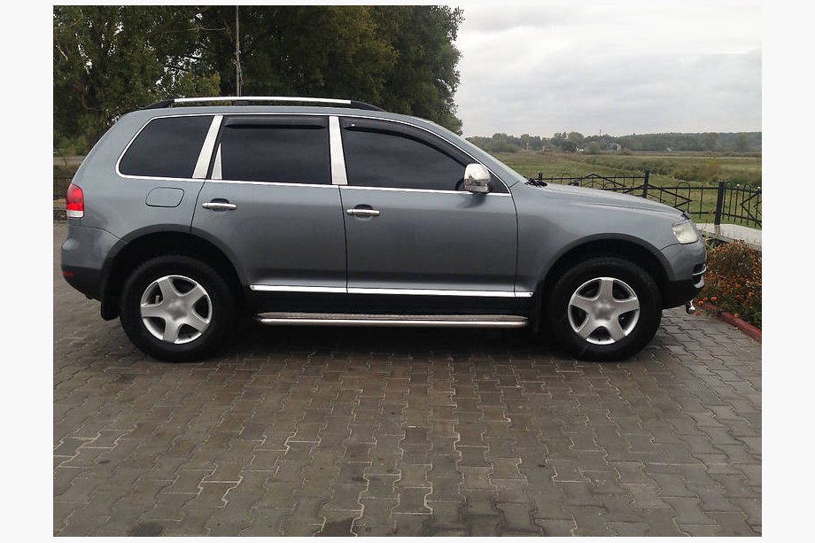 Volkswagen Touareg 2002–2010 Chrómové kryty stĺpikov dverí (6 ks, nerez) Fotografia 5
