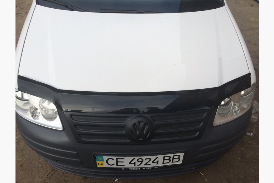 Volkswagen Caddy 2004–2010 Zimná clona na masku chladiča (horná) Matná Fotografia 3