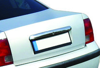 Volkswagen Passat B5 1997–2005 Chrómová lišta nad evidenčným číslom (1996-2000, nerez) fotografia 1
