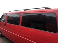Volkswagen T4 Caravelle/Multivan 1990–2003 Čierne strešné lyžiny fotografia 1