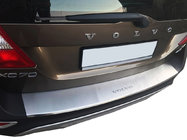 Volvo XC70 2007–2013 Nerezová lišta na zadný nárazník s ohybom Nataniko fotografia 1