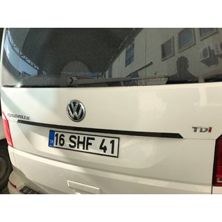 Lišta nad ŠPZ (karbón) Volkswagen T6 2015–2024 fotografia 1