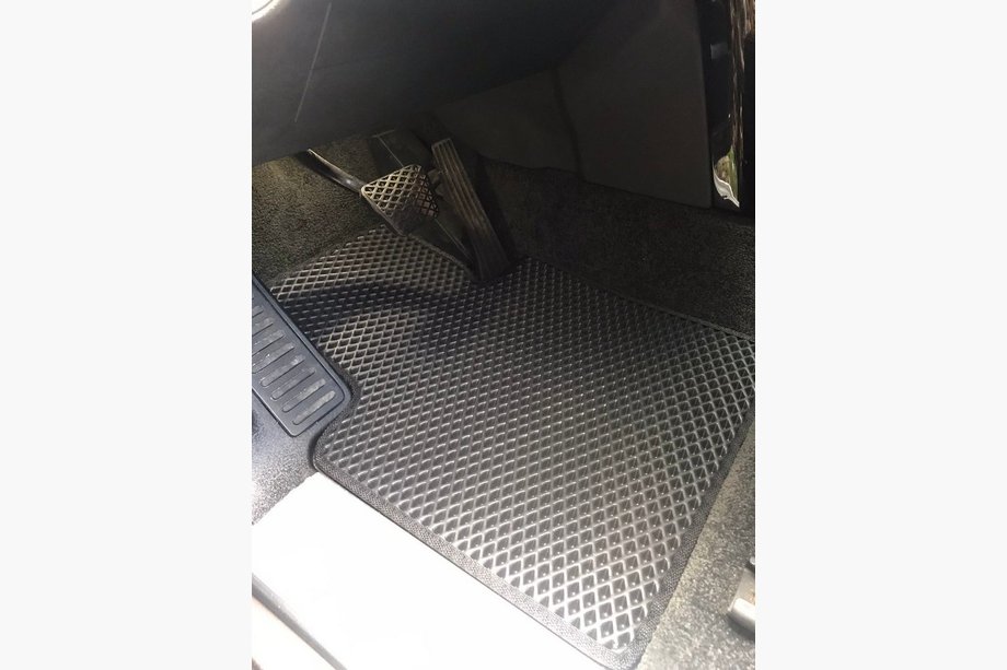 Range Rover III L322 2002–2012 EVA autokoberce (čierne) V-1 Image