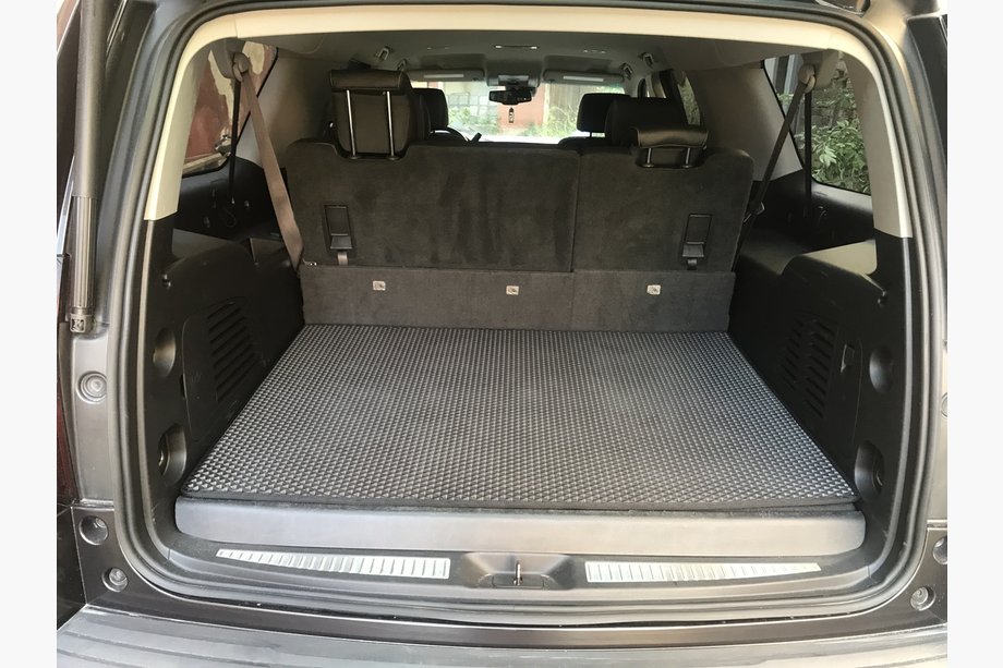 Chevrolet Suburban 2014–2019 Koberce do kufra (EVA, čierne) Image