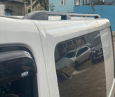 Renault Trafic 2001–2015 Strešné lyžiny Skyport (čierne) fotografia 2