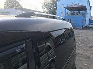 Volkswagen Caddy 2010–2015 Chrómované strešné lyžiny fotografia 1