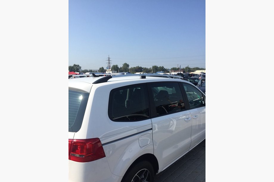 Volkswagen Sharan 2010–2023 Chrómové strešné lyžiny (turecký dizajn) Image