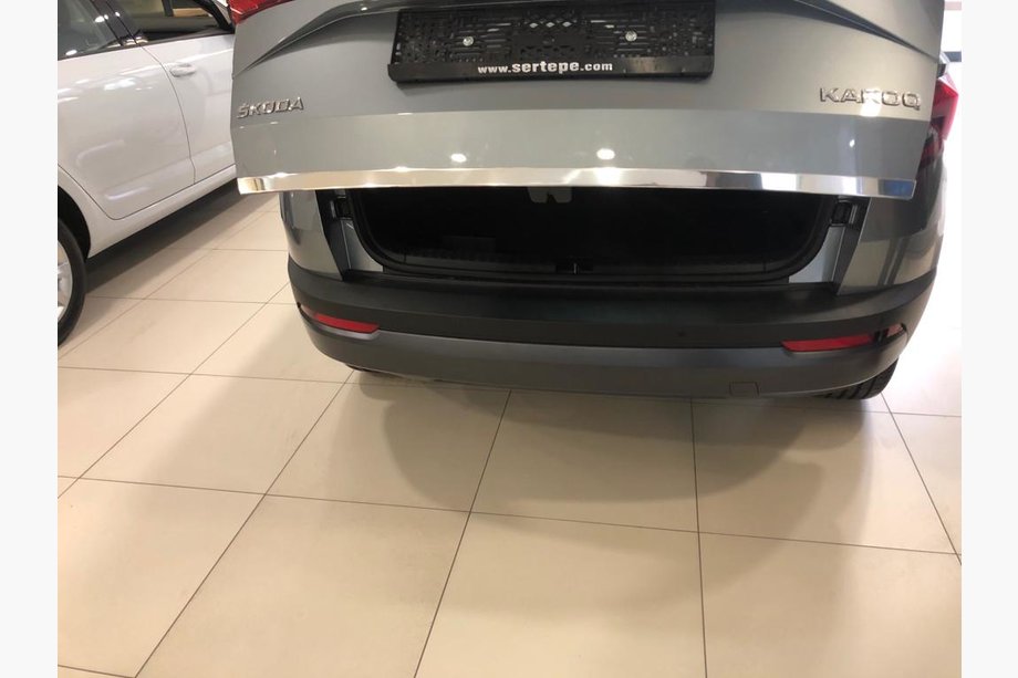 Skoda Karoq 2018– Ochranná lišta hrany kufra (nerez) Image