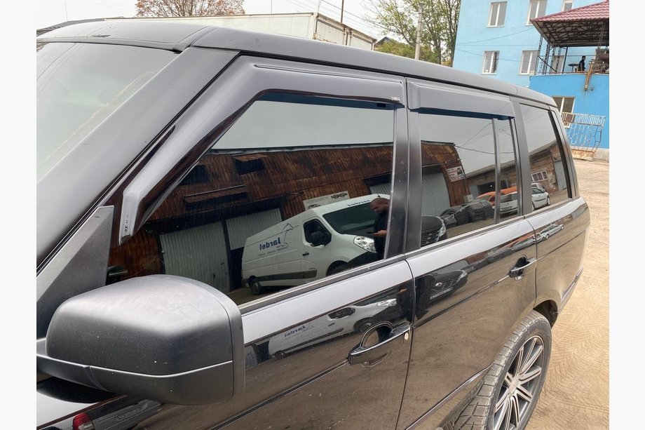 Range Rover III L322 2002–2012 Okenné veterné deflektory (4 ks, Niken) Image
