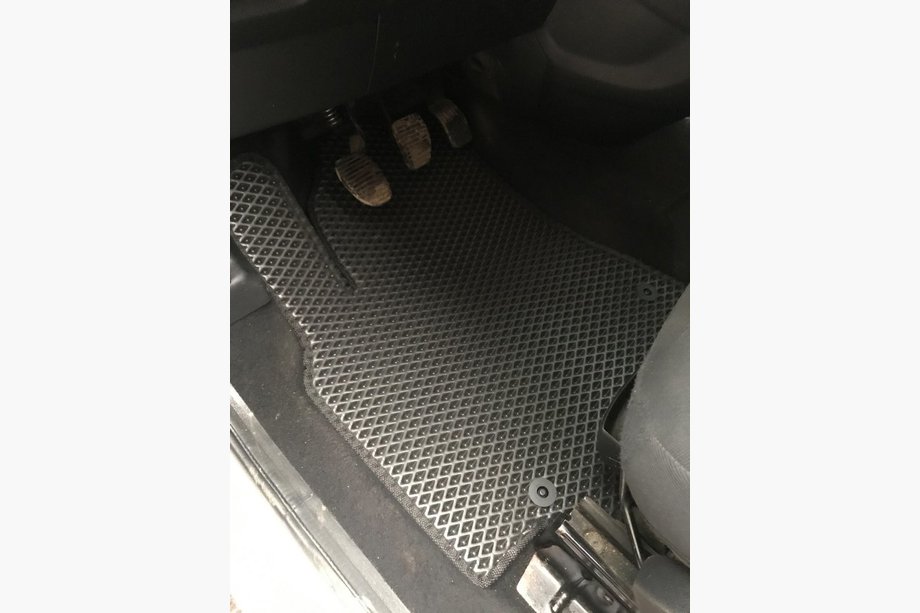 Citroen Berlingo 2008–2018 EVA autokoberce (čierne) Predné (2 ks) Image