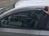 Skoda Rapid 2012–2019 Okenné deflektory s chrómovou lištou SD (4 ks, Niken) fotografia 1