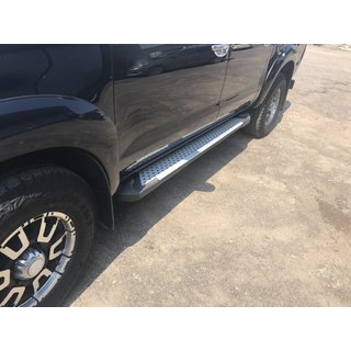 Bočné nášľapy Allmond Grey (2 ks, hliník) Toyota Hilux 2006–2015 fotografia 1