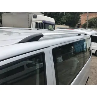 Chrómové strešné lyžiny