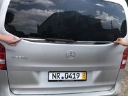 Mercedes Vito/V-trieda W447 2014– Lem zadného skla (malé sklo) nerez fotografia 2