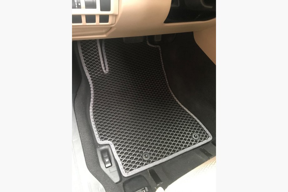 Subaru Outback 2014–2019 EVA autokoberce (čierne) Image