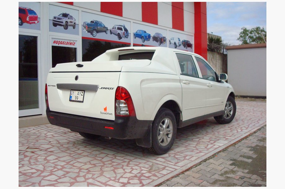 SsangYong Action 2005–2018 Hardtop na korbu FULLBOX Image