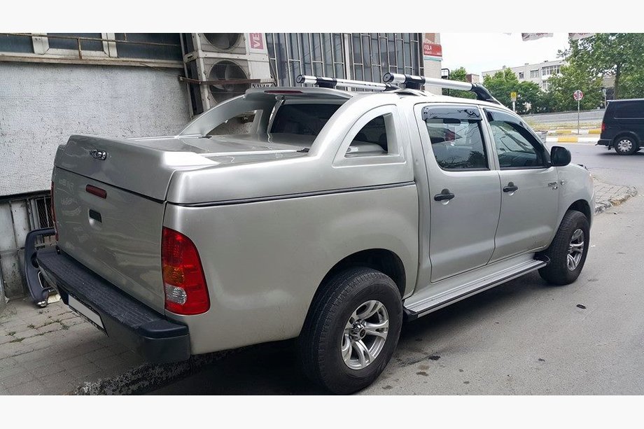 Toyota Hilux 2006–2015 Hardtop na korbu FULL BOX Image