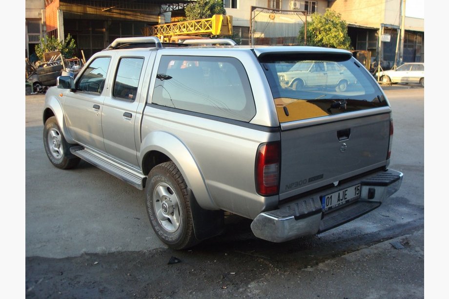 Nissan NP300 1999–2015 Hardtop na korbu (Canopy) Image