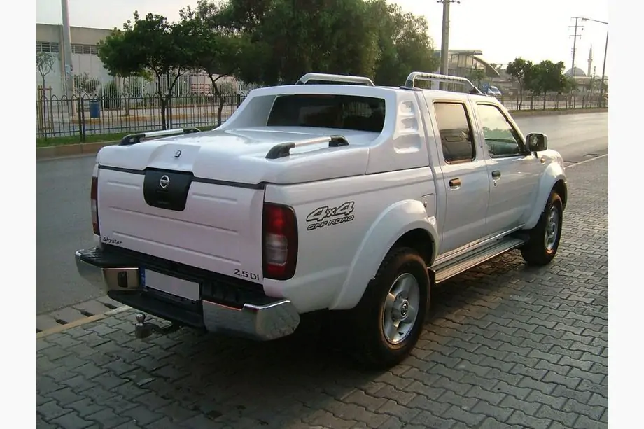 Nissan NP300 1999–2015 Hardtop na korbu FULLBOX Image