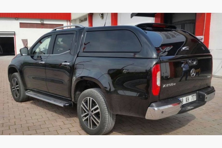 Mercedes X class 2017–2020 Hardtop na korbu Canopy commercial Image