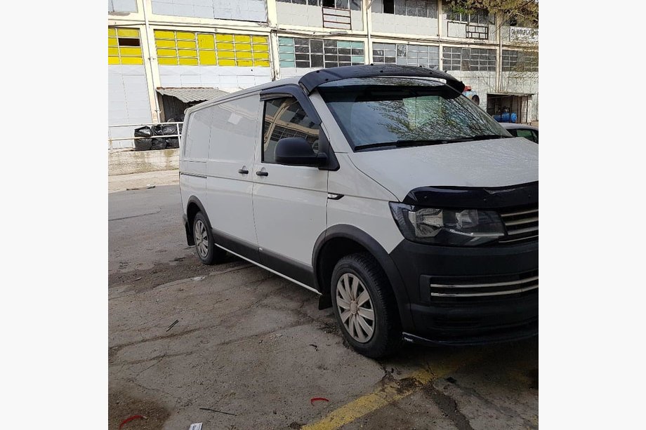 Volkswagen T5 Multivan 2003–2010 Sada líšt a lemov blatníkov (11 dielov) 1 dvere, krátky rázvor Fotografia 3