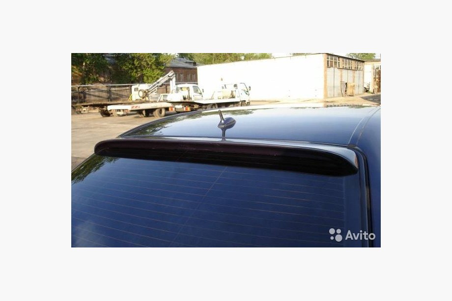 Mercedes E-class W210 1995–2002 Spojler na zadné okno (na lakovanie) Fotografia 1