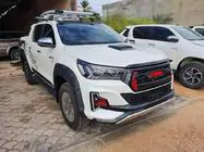 Toyota Hilux 2015– Predné svetlomety Lexus-design V1 2015-2019 (2 ks) fotografia 1