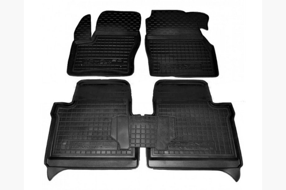 Ford Connect 2014–2021 Gumové rohože do interiéru s okrajom, krátky rázvor (Autogumm) Image