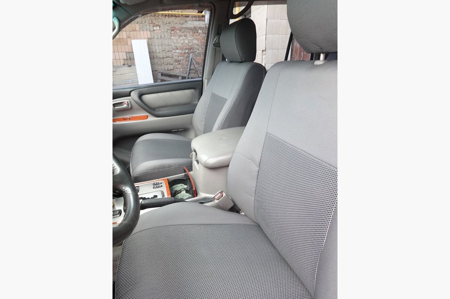 Toyota Land Cruiser 100 1998–2007 Autopoťahy (textilné, Classik) Image