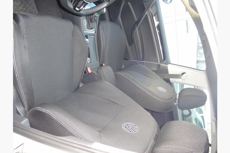 Volkswagen Golf 7/E-Golf 2012–2020 Autopoťahy (textilné, Classik) Image