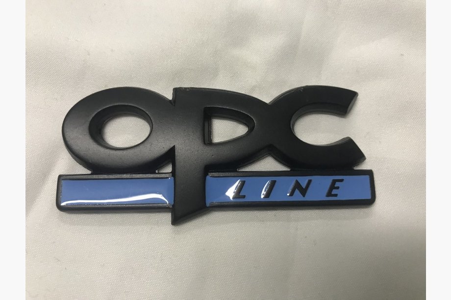 Opel Kovový štítok OPC Line (čierny) Image