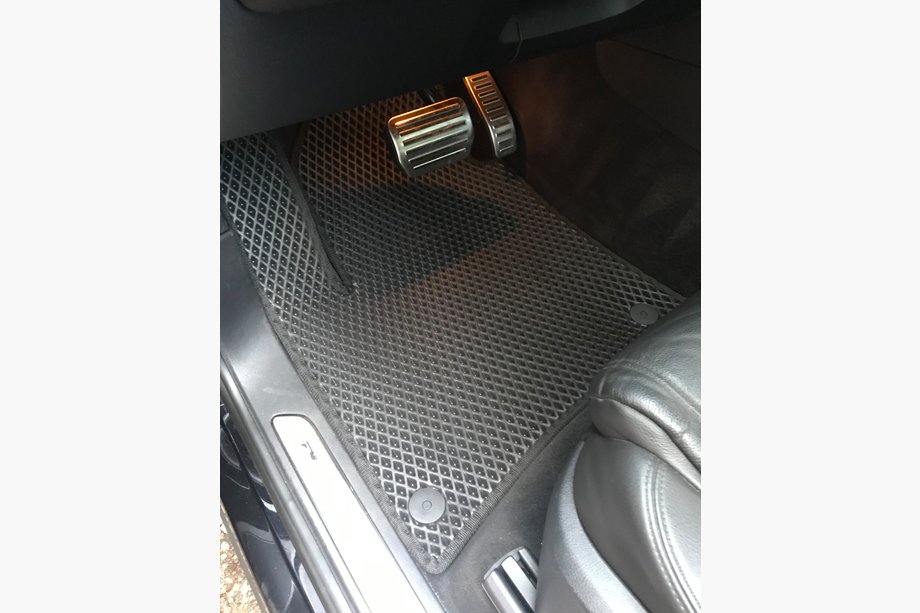 Volkswagen Touareg 2010–2018 EVA autokoberce (čierne) Image