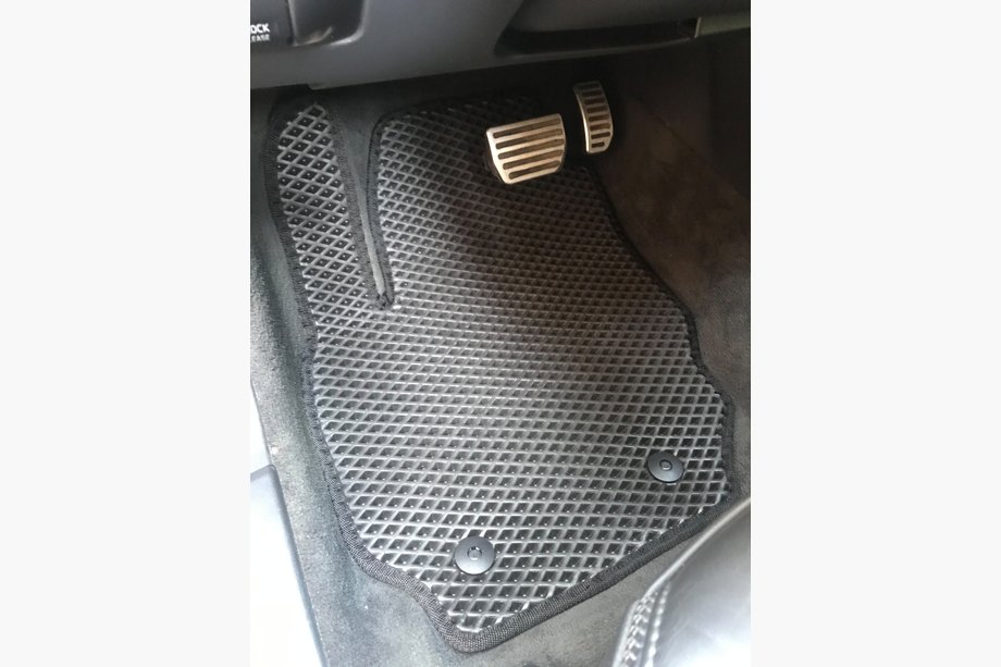 Volvo XC70 2007–2013 EVA autokoberce (čierne) Image