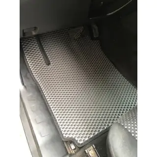 EVA autokoberce (čierne) Suzuki Grand Vitara 2005–2017 fotografia 1