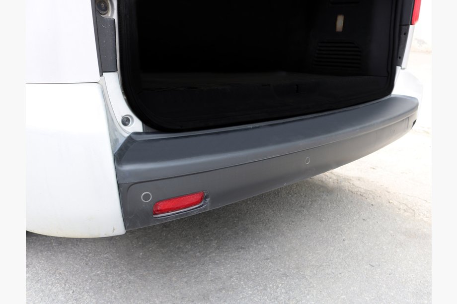 Citroen Jumpy/Dispatch 2017– EuroCap kryt zadného nárazníka (pre dlhý rázvor, ABS) Image
