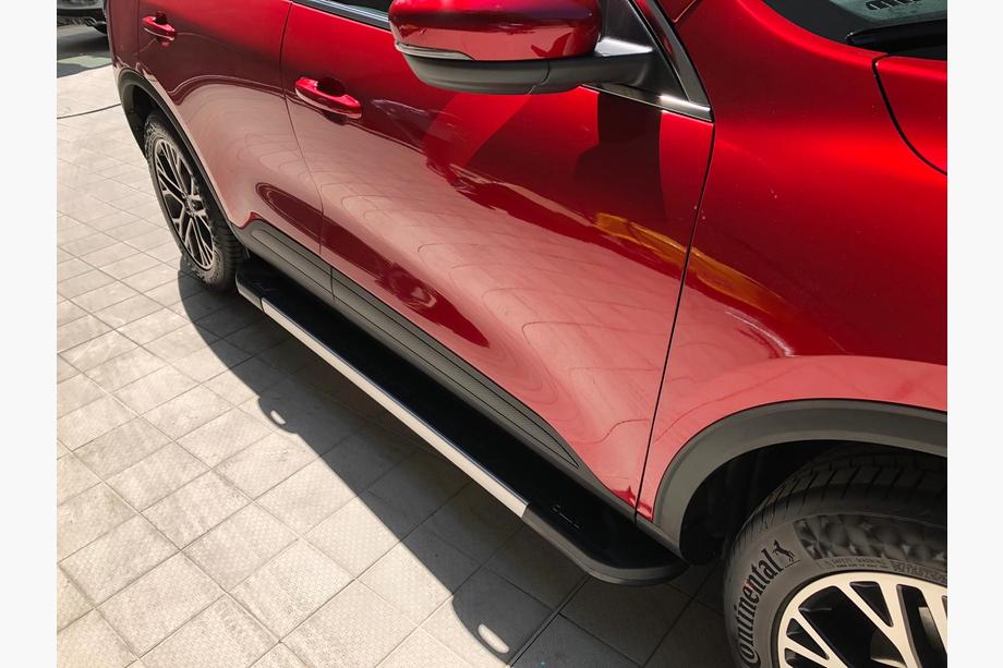 Ford Kuga/Escape 2019– Bočné nášľapy RedLine V1 (2 ks, hliník) Image