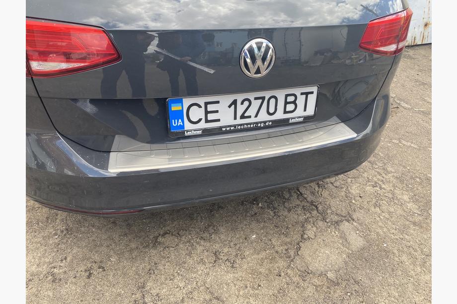 Volkswagen Passat B8 2015–2023 OmsaLine lišta zadného nárazníka (nerez) Image
