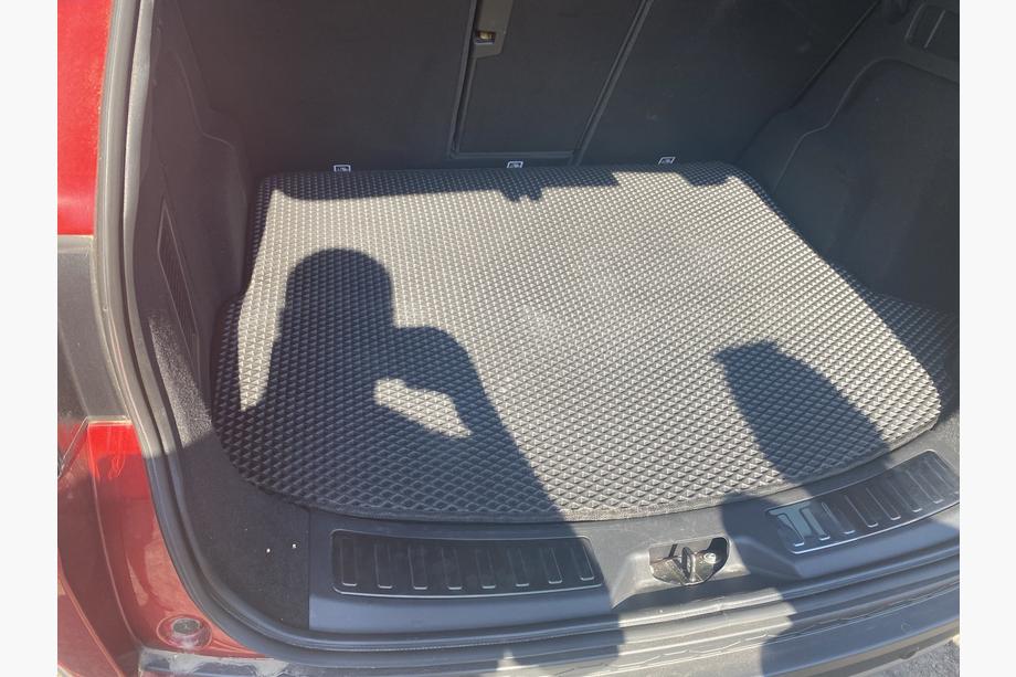 Land Rover Discovery Sport 2014– Vanička do kufra (EVA, čierna) Image