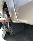 Toyota Hilux 2006–2015 Zadné krátke lapače nečistôt (2 ks) fotografia 1