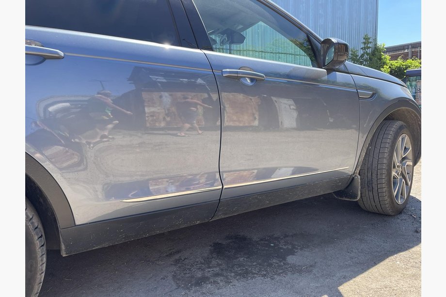Land Rover Discovery Sport 2014– Dverové lišty (4 ks, nerez) Image