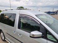 Volkswagen Caddy 2015–2020 Deflektory okien s chrómovou lištou (2 ks, Niken) fotografia 1