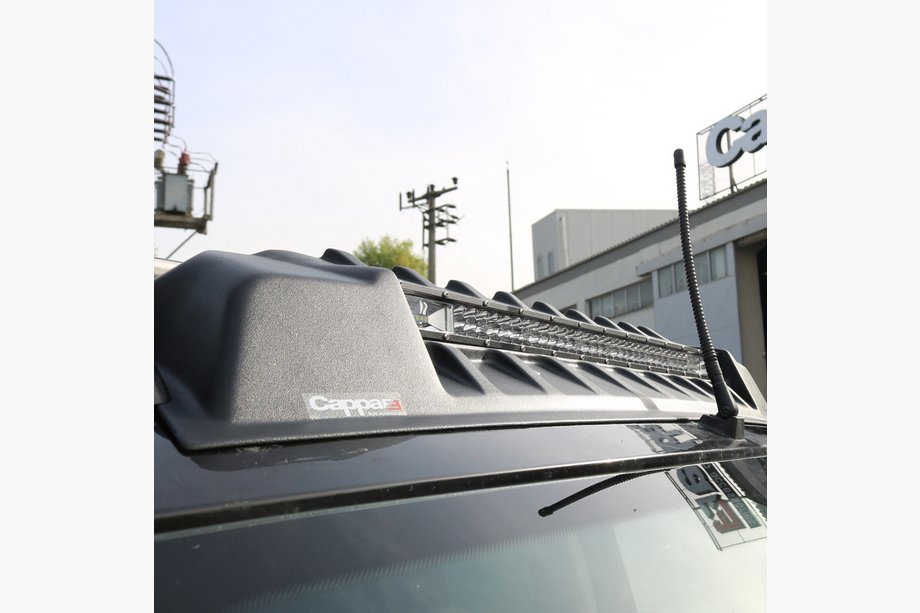 Toyota Hilux 2015– Slnečná clona na čelné sklo V3 (LED) Fotografia 4