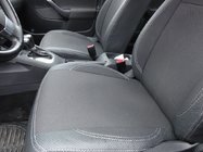 Volkswagen Golf 5 2003–2009 Autopoťahy (koženka↗látka, Premium) fotografia 3
