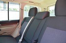 Mitsubishi Pajero Wagon III 1999–2006 Autopoťahy (koženka↗látka, Premium) fotografia 6