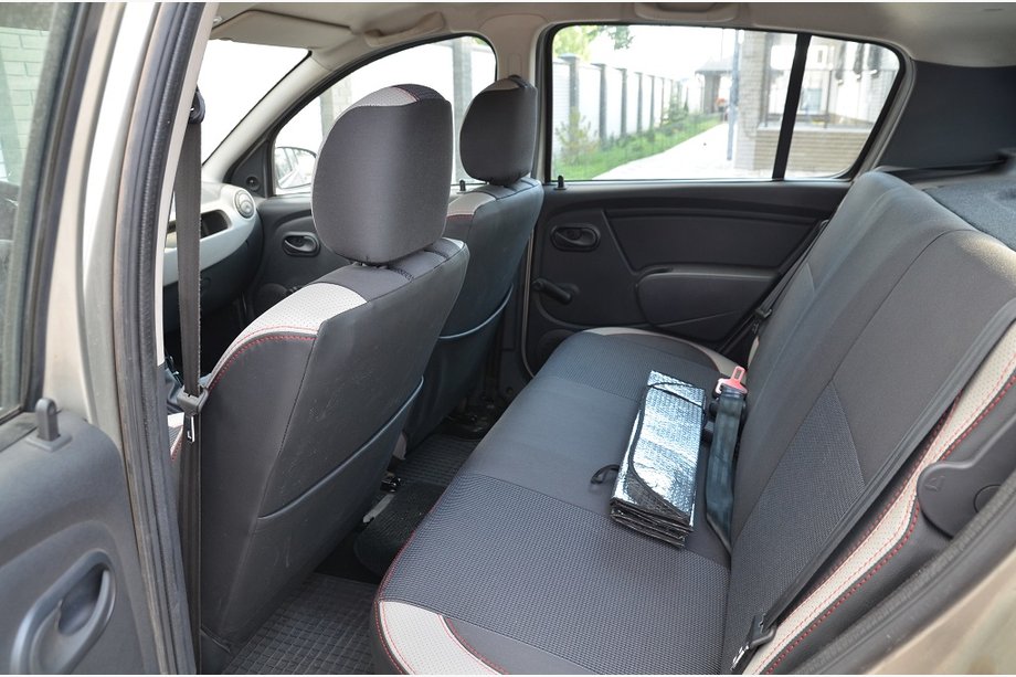 Renault Sandero 2007–2013 Autopoťahy na sedadlá SoyuzAuto Premium Fotografia 2