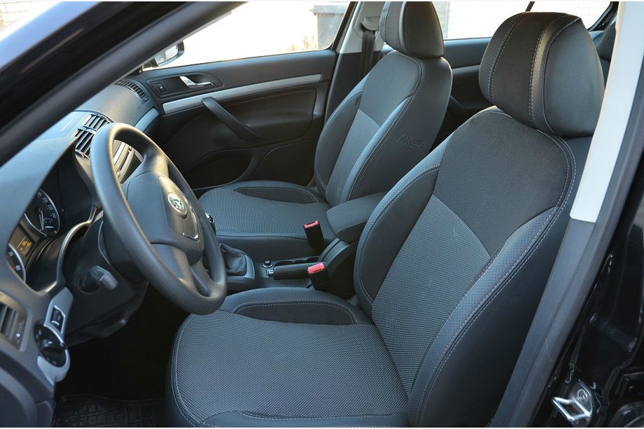 Skoda Octavia II A5 2006–2010 Autopoťahy (koženka↗látka, Premium) Image