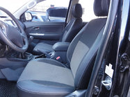 Toyota Hilux 2006–2015 Prémiové poťahy na sedadlá (2013+) fotografia 1