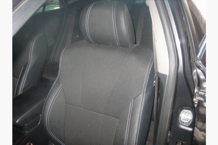 Toyota Camry 2006–2011 Autopoťahy (koženka↗látka, Premium) Image